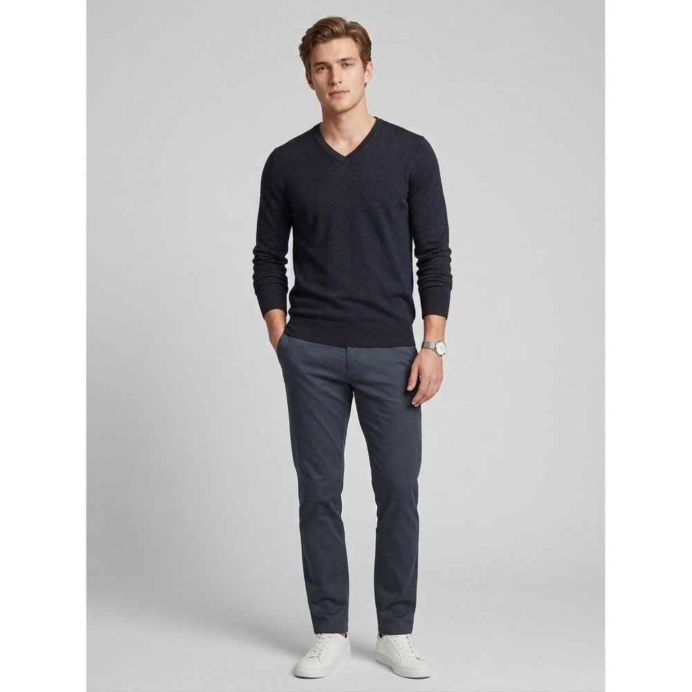 Banana Republic Navy Blue Luxury Blend Silk Cotton Cashmere VNeck Sweater Tall L